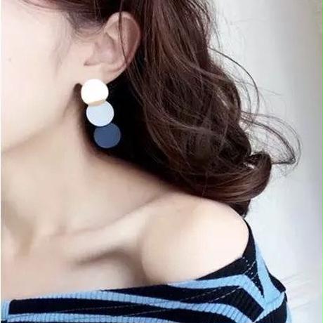5cb22ed8d211bf77dadd606f