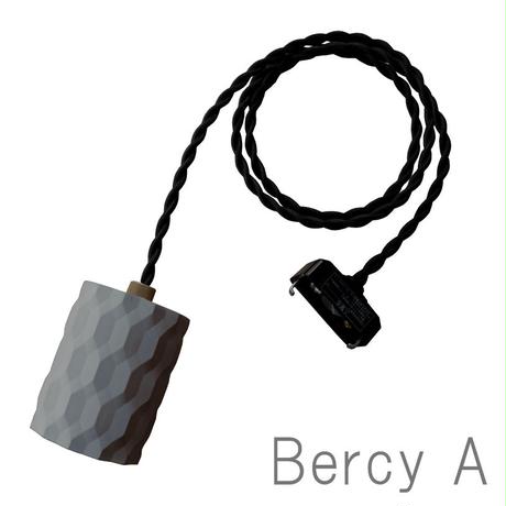 5bfe470e7cd3616d8d5be32a