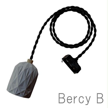 5bfe470e7cd3616d8d5be32a