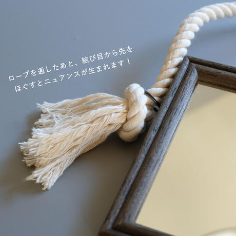 5c04ec251444481bf9914edb