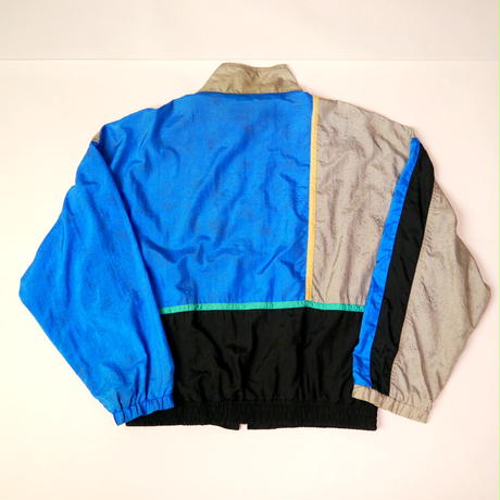 5ae1a24550bbc35d560004ee
