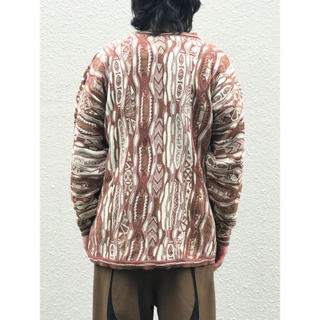 5cb025f20b9211757e590d9f