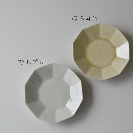5be27ee45496ff2418000239