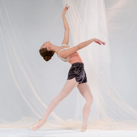 5d0703fab8174c52404ddc9d