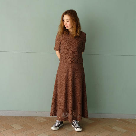 5c7250a2aee1bb7adc7baaf2