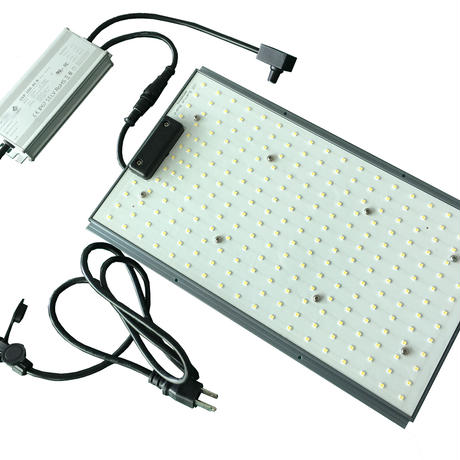 【送料無料・2023年6月末入荷分の予約受付中】Helios Green LED PRO 100W ×4枚 ＋ 増設可能LEDドライバー付きモデル_HGP-604