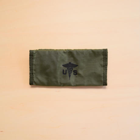 5ad93edc122a7d3b3c000cb4