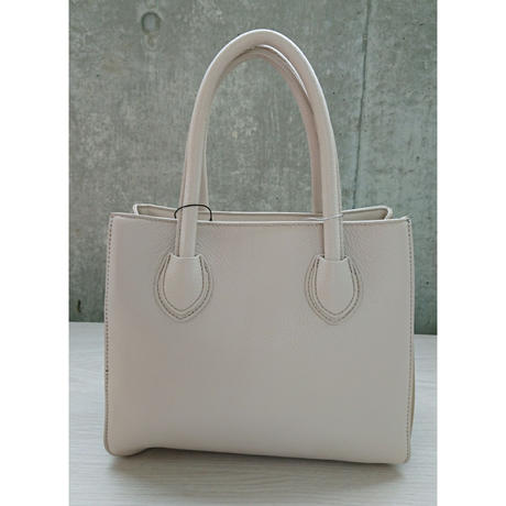 牛革バッグ Stores