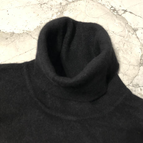 5c18a3531444487b88dc3bf6