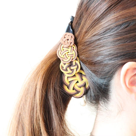 5a407aabf22a5b58bb000610