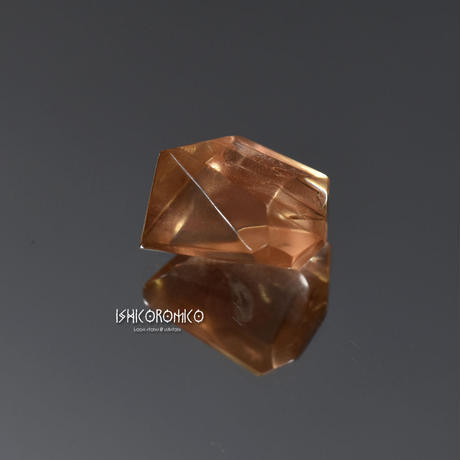 5d0895471bc6e842c0e19e23