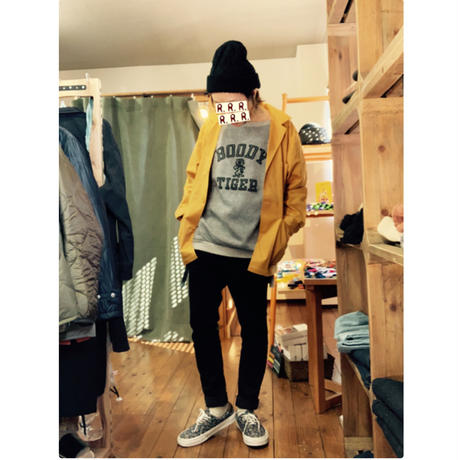 5bf4cd807cd361657e0003c3