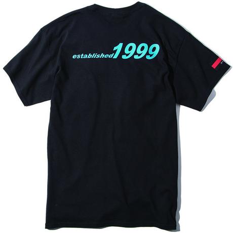 5cb161430b921119daef87a1
