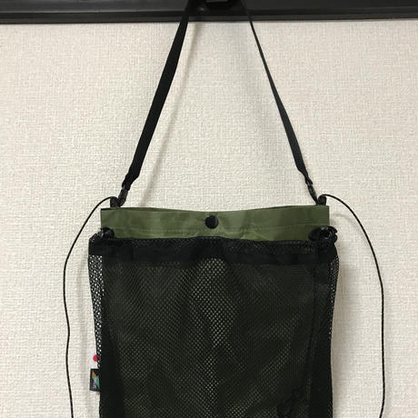5bf806abc49cf3568e0007e5