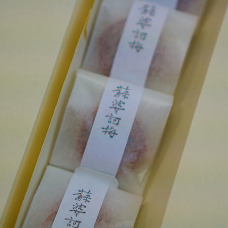 5ec7565cbd21785280c46ad9