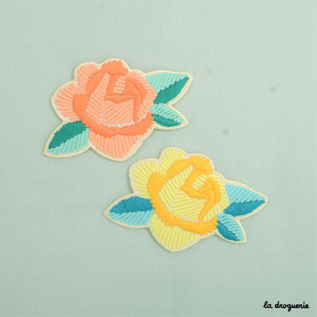 Ecusson « Rose stylisée »