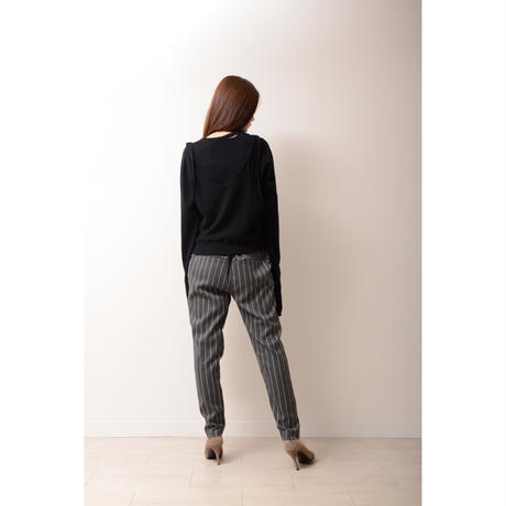 5b447cd05496ff33a8000589