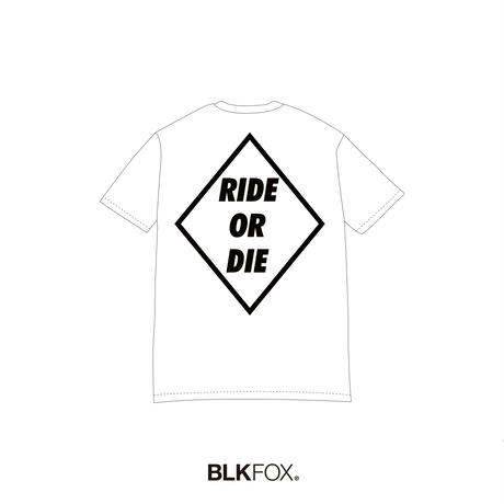 5d16aed57521796c07c1c735