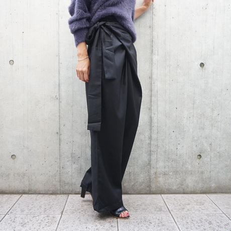 5ba33bb55496ff1a0a000119