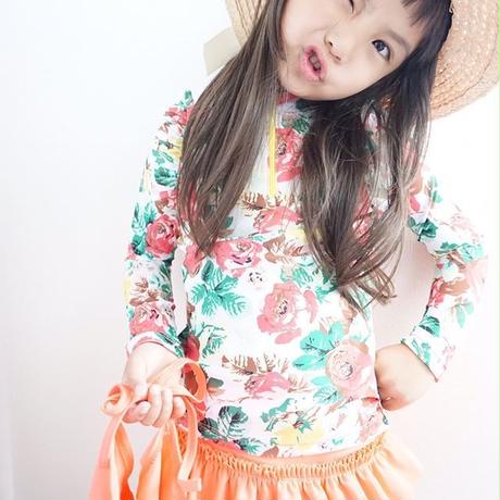 5afb93cc5496ff21500033c0