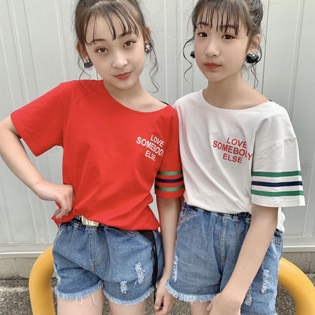 5ec8555ccee9ea0b34f24a00