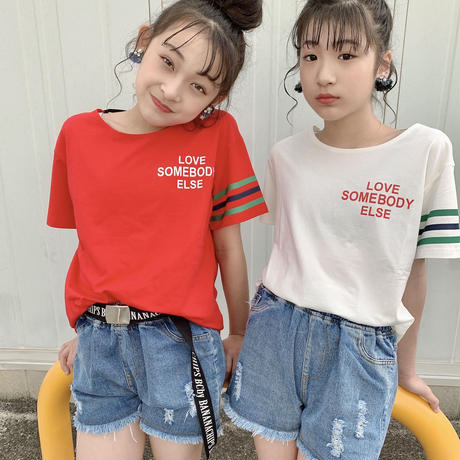 5ec8555ccee9ea0b34f24a00