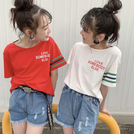 5ec8555ccee9ea0b34f24a00