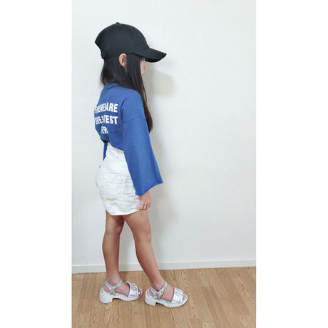 5b7a77f65496ff2c9700052a