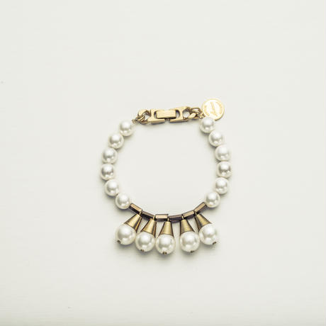 5aed78fd50bbc377b4000753