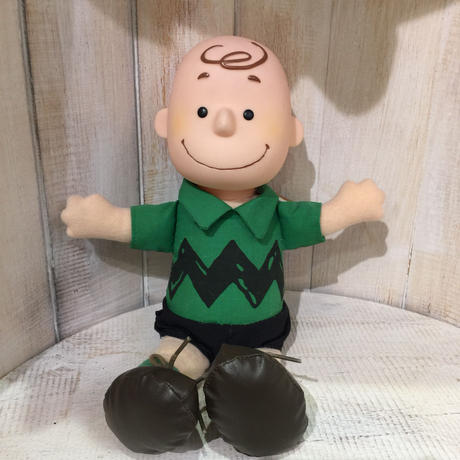 チャーリーブラウン Stores