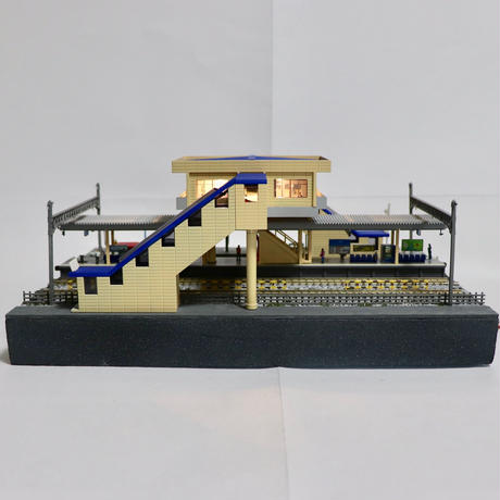 5bcda40e50bbc340ac0008c6