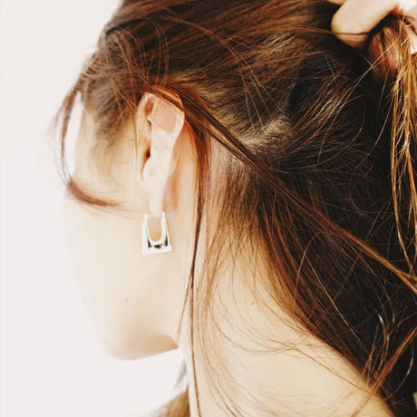 5cb5f159d211bf7c291e19b8