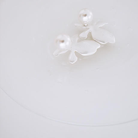 5b061efe434c7240af004cf4