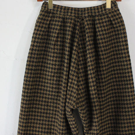 5bb4a1a250bbc31ba600000a