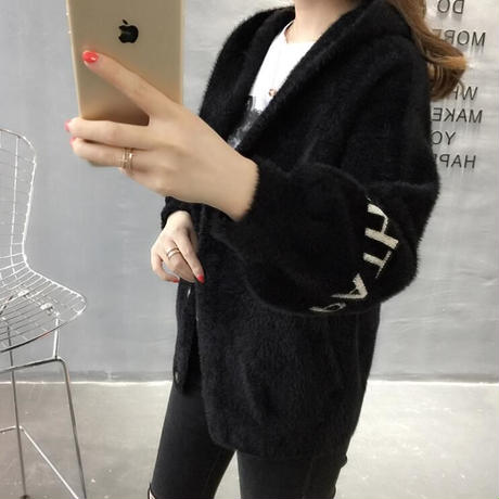 5c540b79aee1bb782d417f17