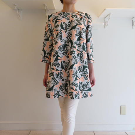 5c6b9276aee1bb503d52e6a3