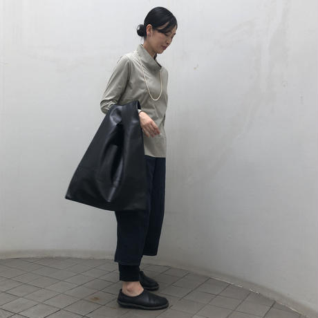 5f1001434adba0481a8081cc