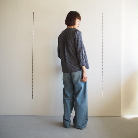 5aa39b49122a7d651a00942c