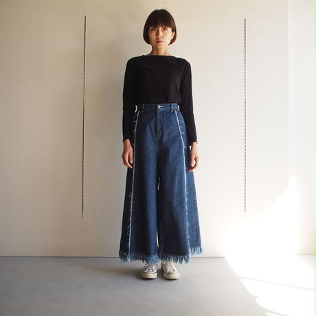 5a83bf2f27d1cc04b2000afd