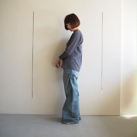 5aa39b49122a7d651a00942c