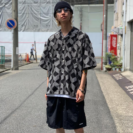 5ef30c66d3f1677ace5d9fe7