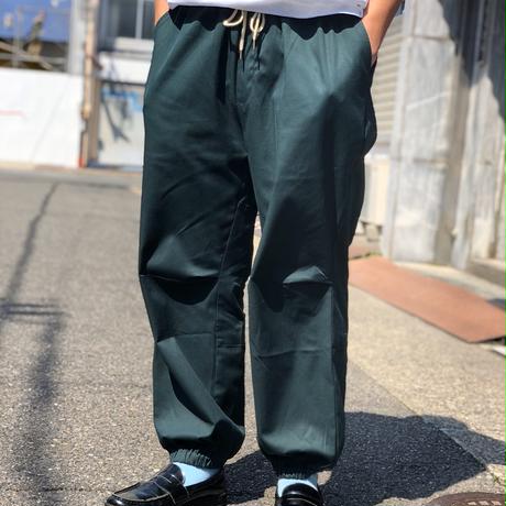 5e798f32e20b044d883e8ff9