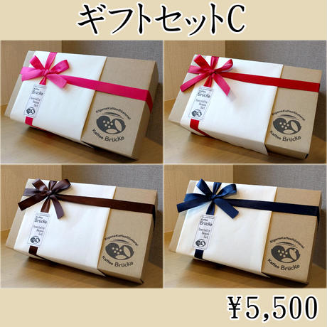 5d10b366aa58a815fc66ad4a