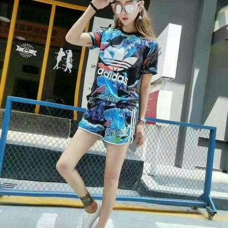 59672003f22a5b15300091cf