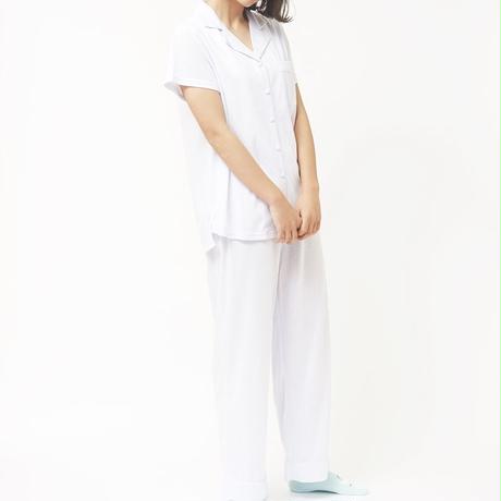58d8c4901f43750a9400205a