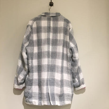 5ca87e250686f30c6ec6e75f