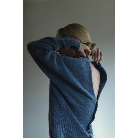 5d5273082e89b72bba889393