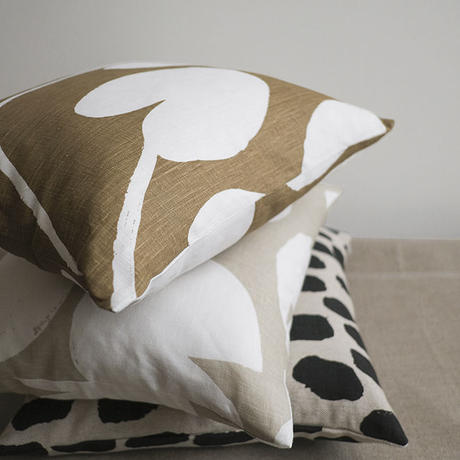 Stores クッションの検索結果