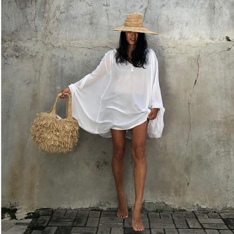 白ワンピース Stores