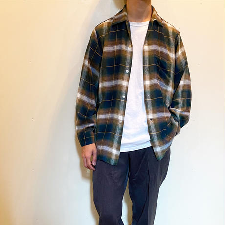 5f6ed5703ae0f440e63bf247